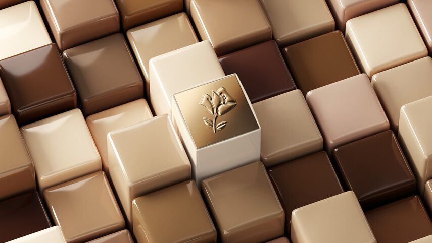 Zendaya How To Apply Concealer Under Eye