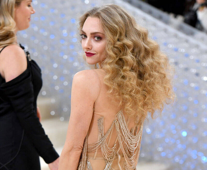 Photo of Amanda Seyfried at the Met Gala in Lancome Makeup